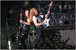Murray und Gers von Iron Maiden -  live 2007