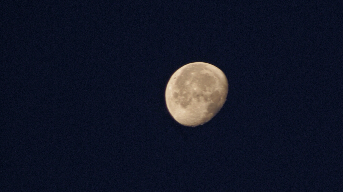 Abnehmender Mond 