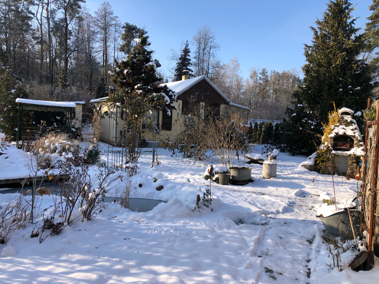 Häuschen im Winter Häuschen im Winter
