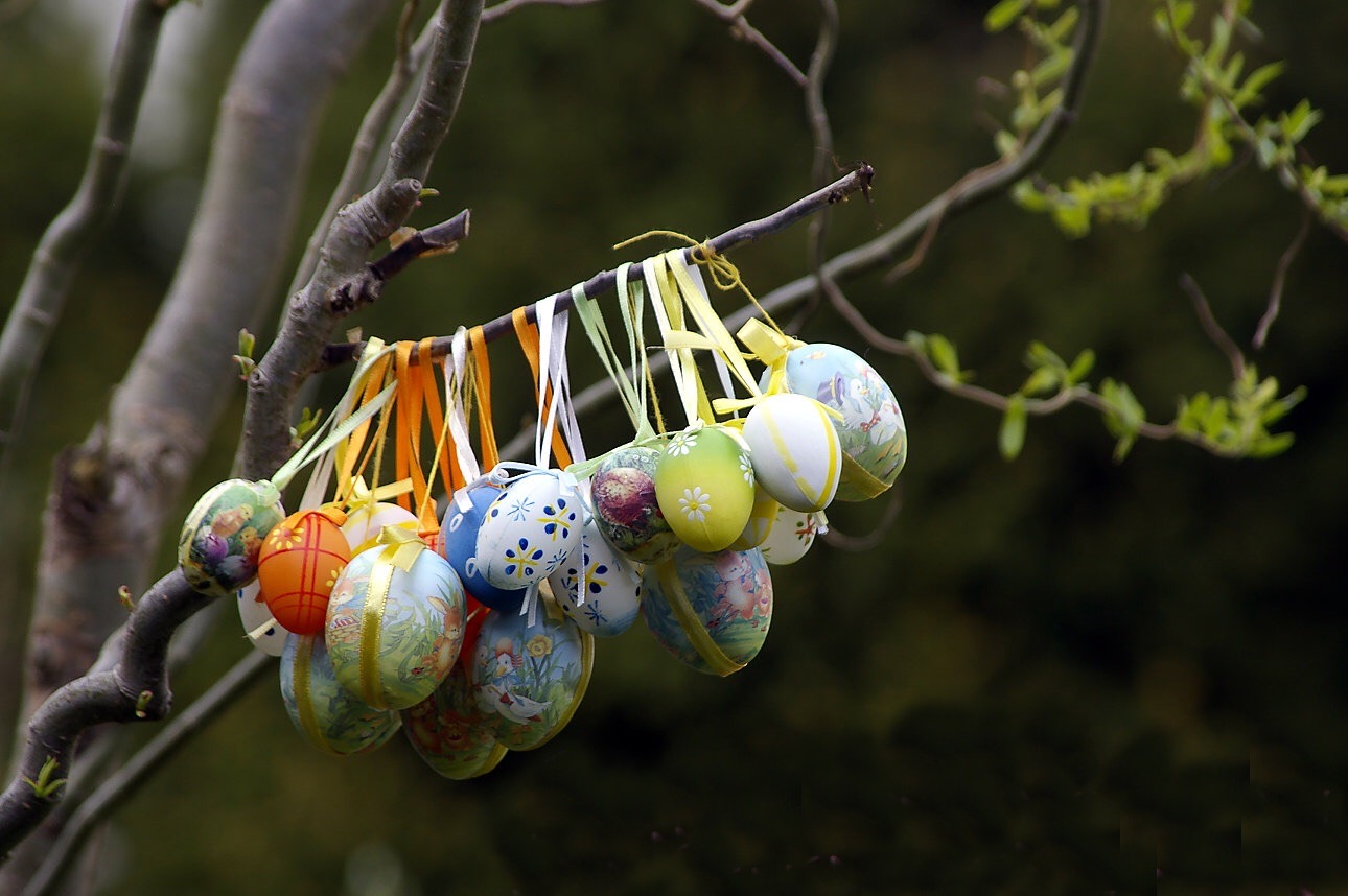 Komprimierte Ostern Komprimierte Ostern