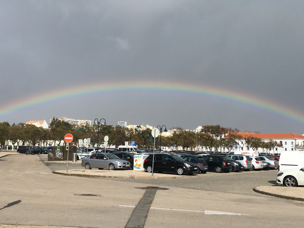 Regenbogen über Faro Regenbogen über Faro